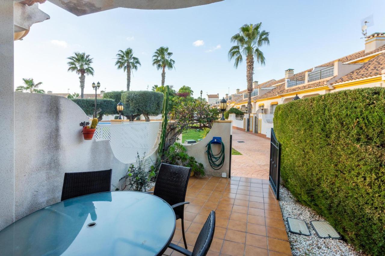 Willa Pool-Side Townhouse In Cabo Roig Orihuela Zewnętrze zdjęcie