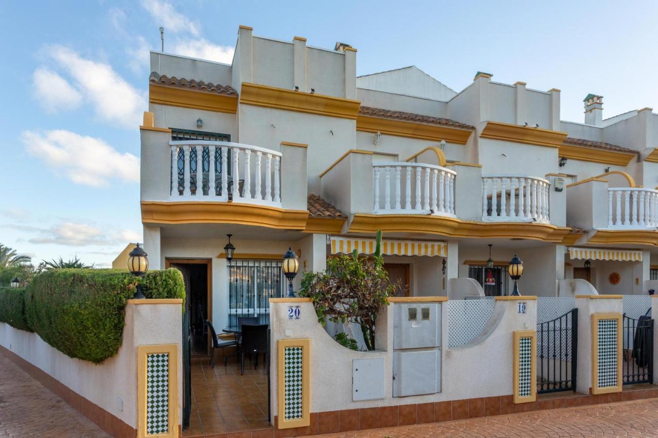 Willa Pool-Side Townhouse In Cabo Roig Orihuela Zewnętrze zdjęcie